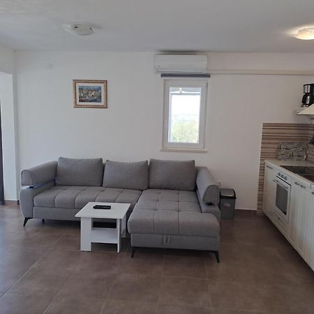 Villa Nane Garden House With Heated Pool Mirce Esterno foto